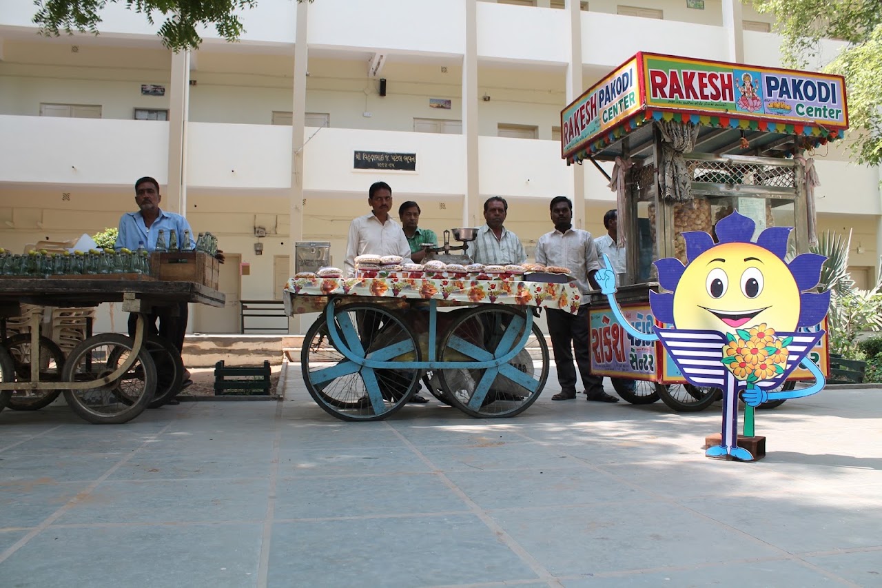 ચાલો ફરી શાળાના પટાંગણે - photo 5